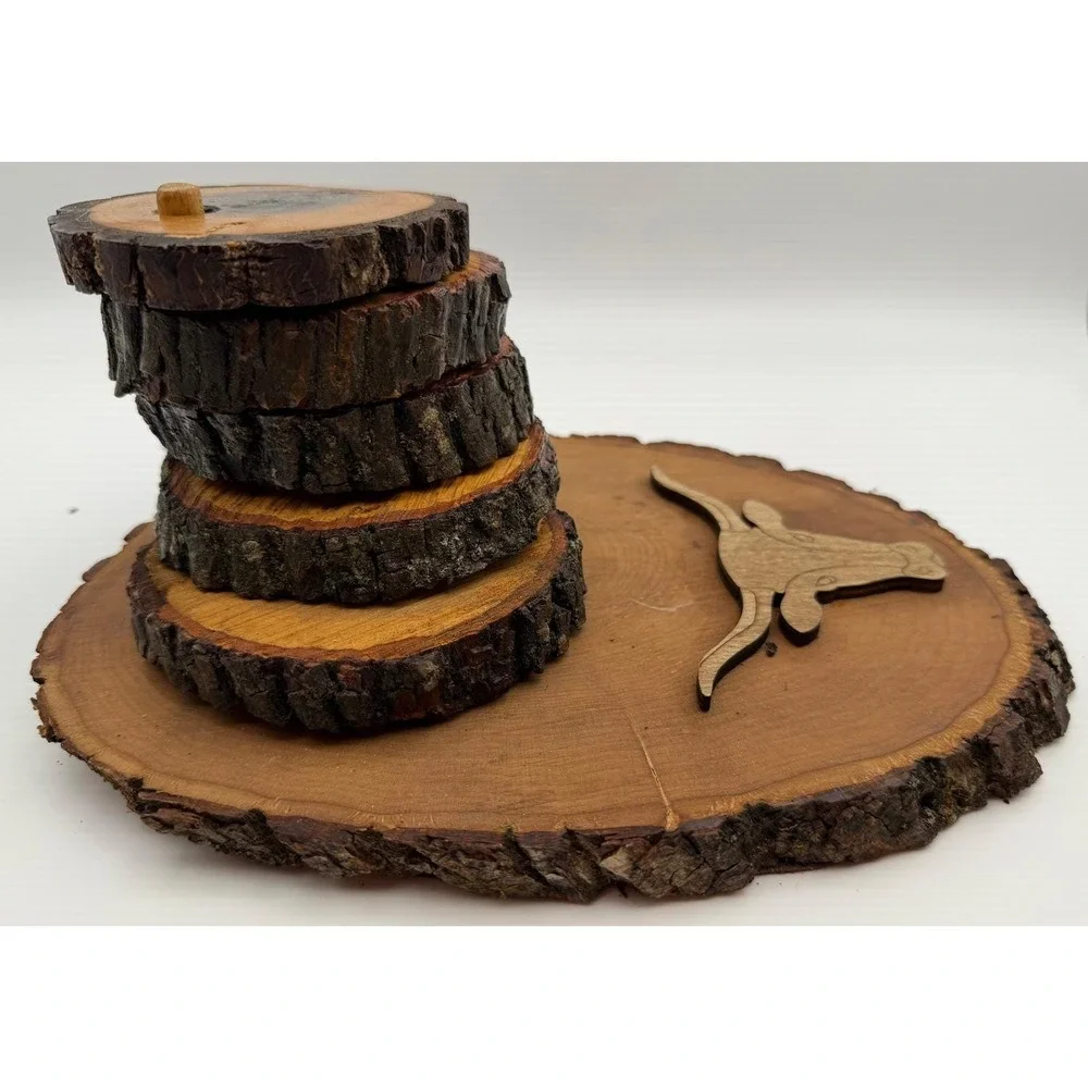 The Unbranded Brand rustic live